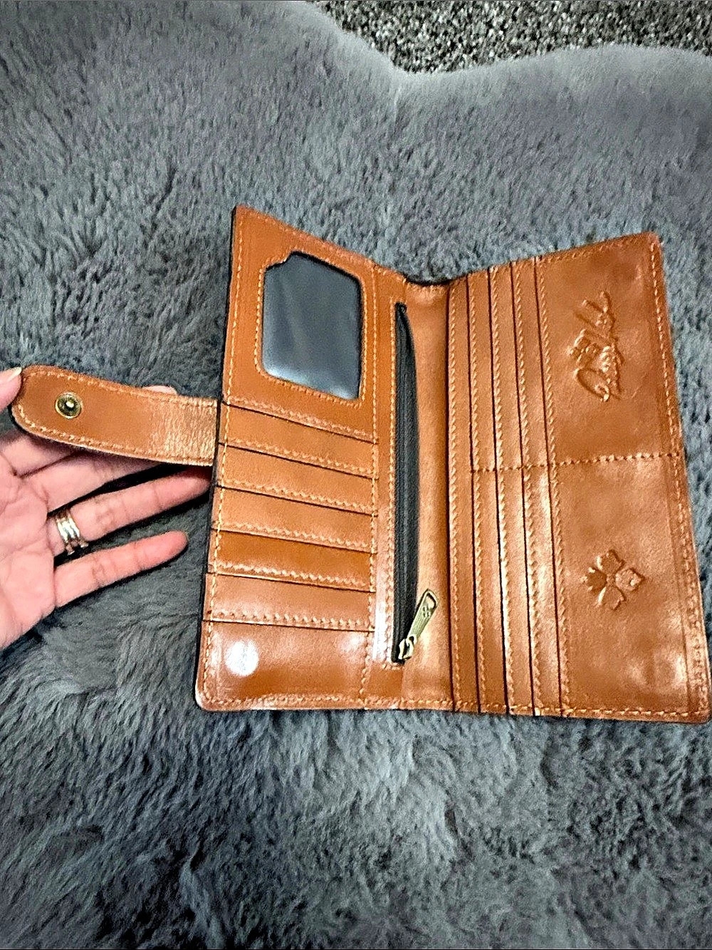NWT Patricia Nash  Floral Wristlet Wallet in Brown & orange NWT - Picture 3 of 4